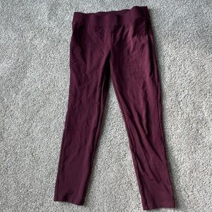 ‼️Mix & Match 3 items for $5‼️women’s small leggings purple